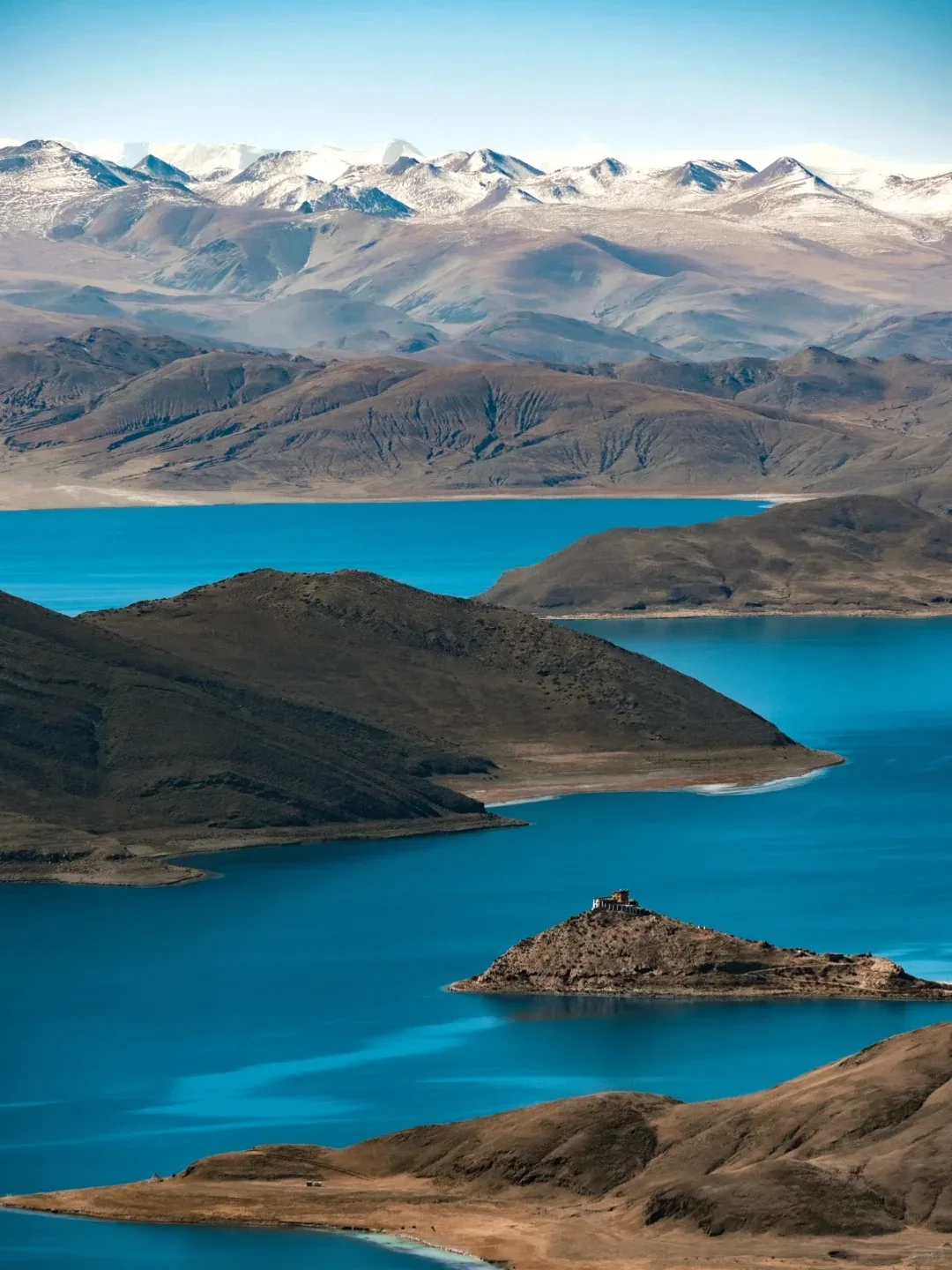 Yandrok Lake