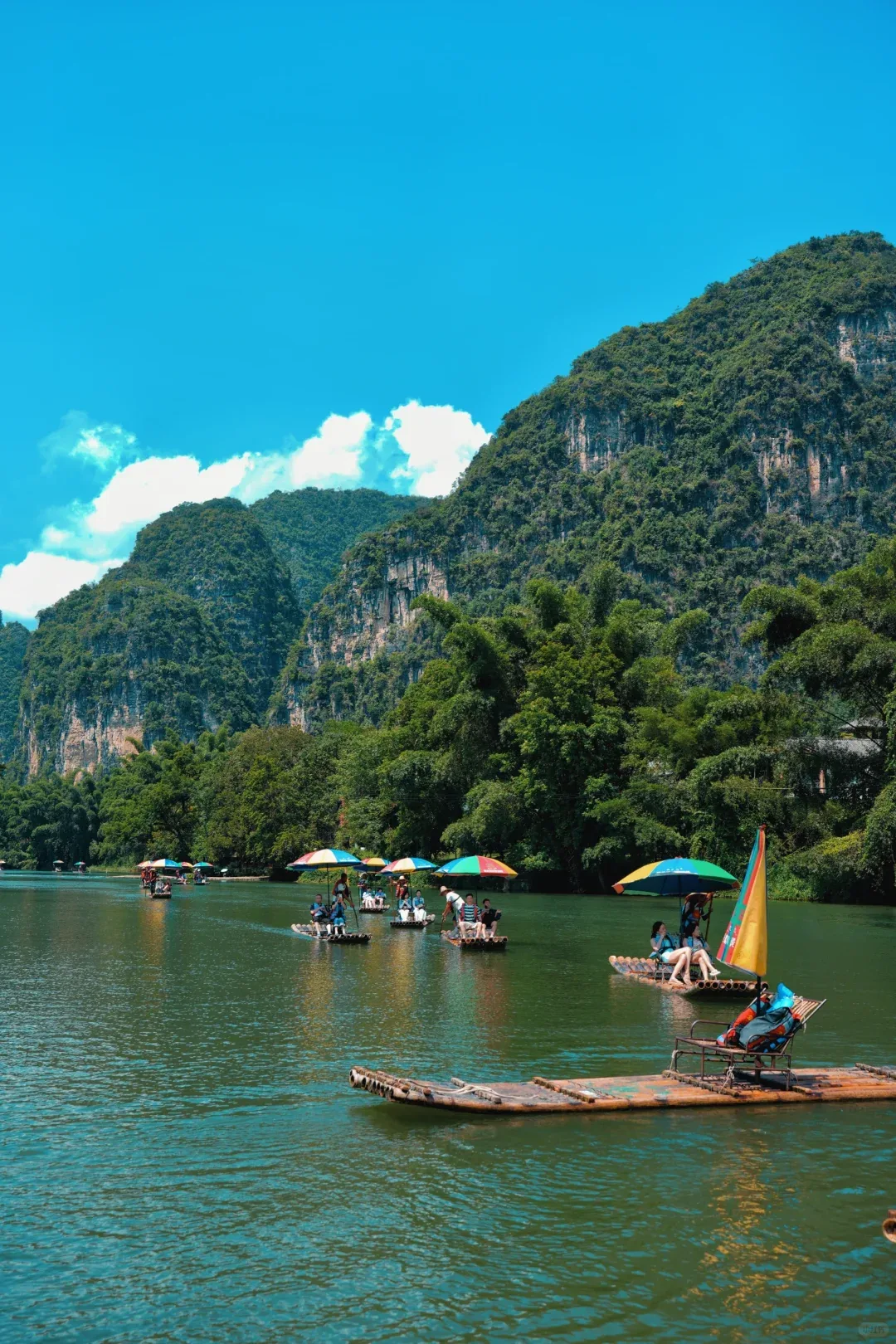 Cruise the Li River in Guilin Guangxi China