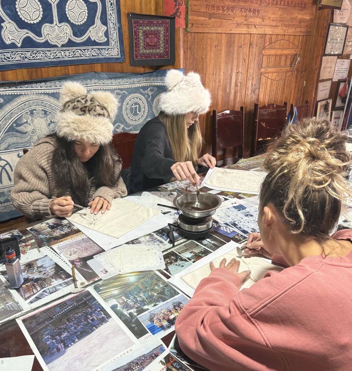 Create Traditional Miao Batik