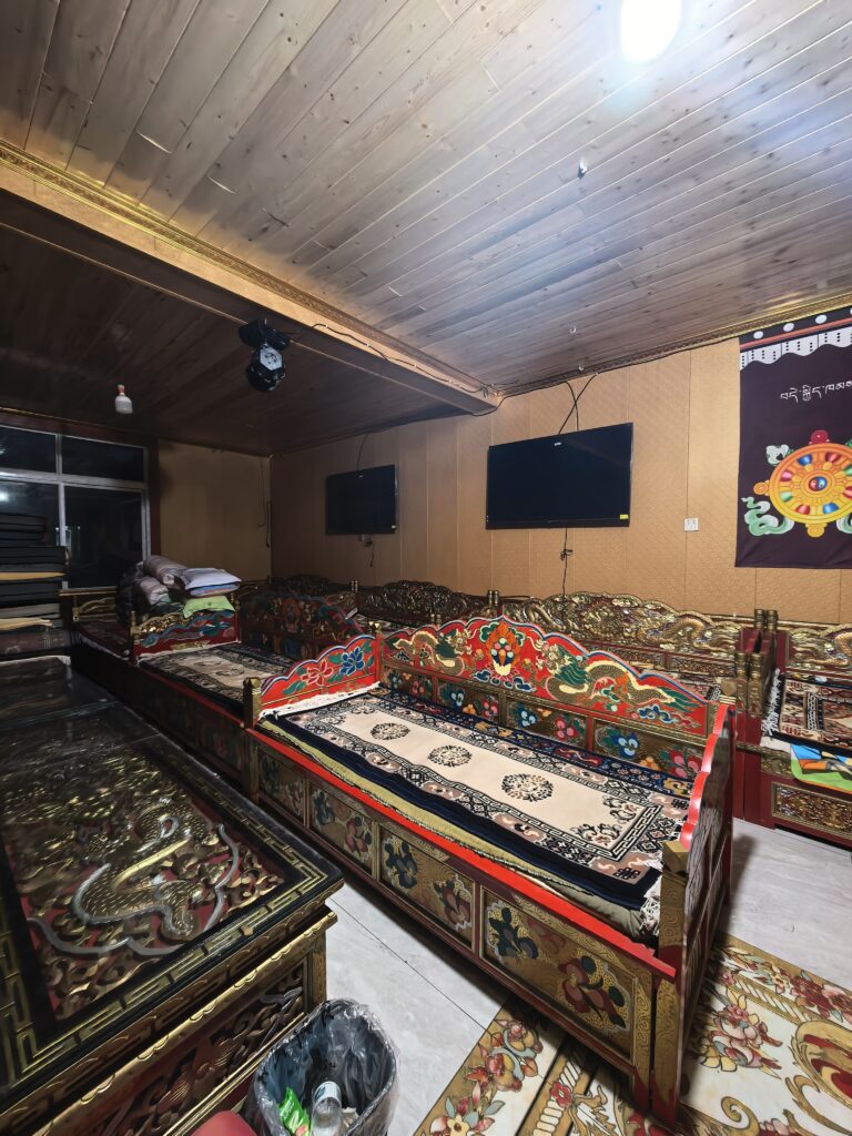Arezeweng Homestay in Kangding
