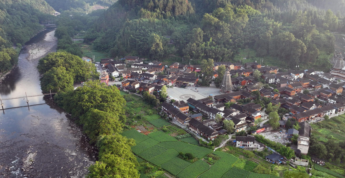 Zhaisha Dong Village
