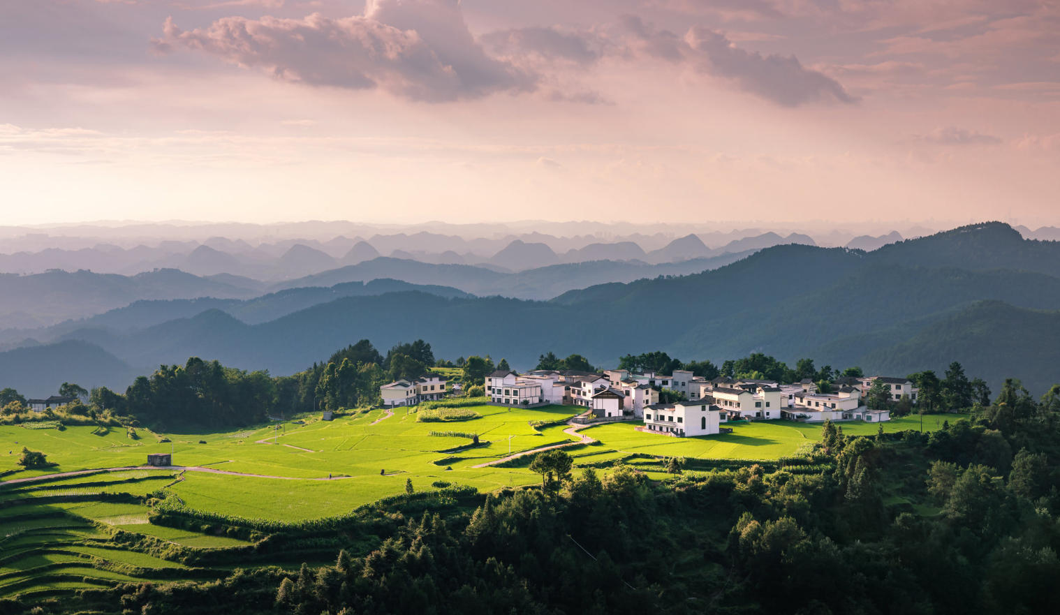 Shimen Village and Rice Terraces in Gaopo