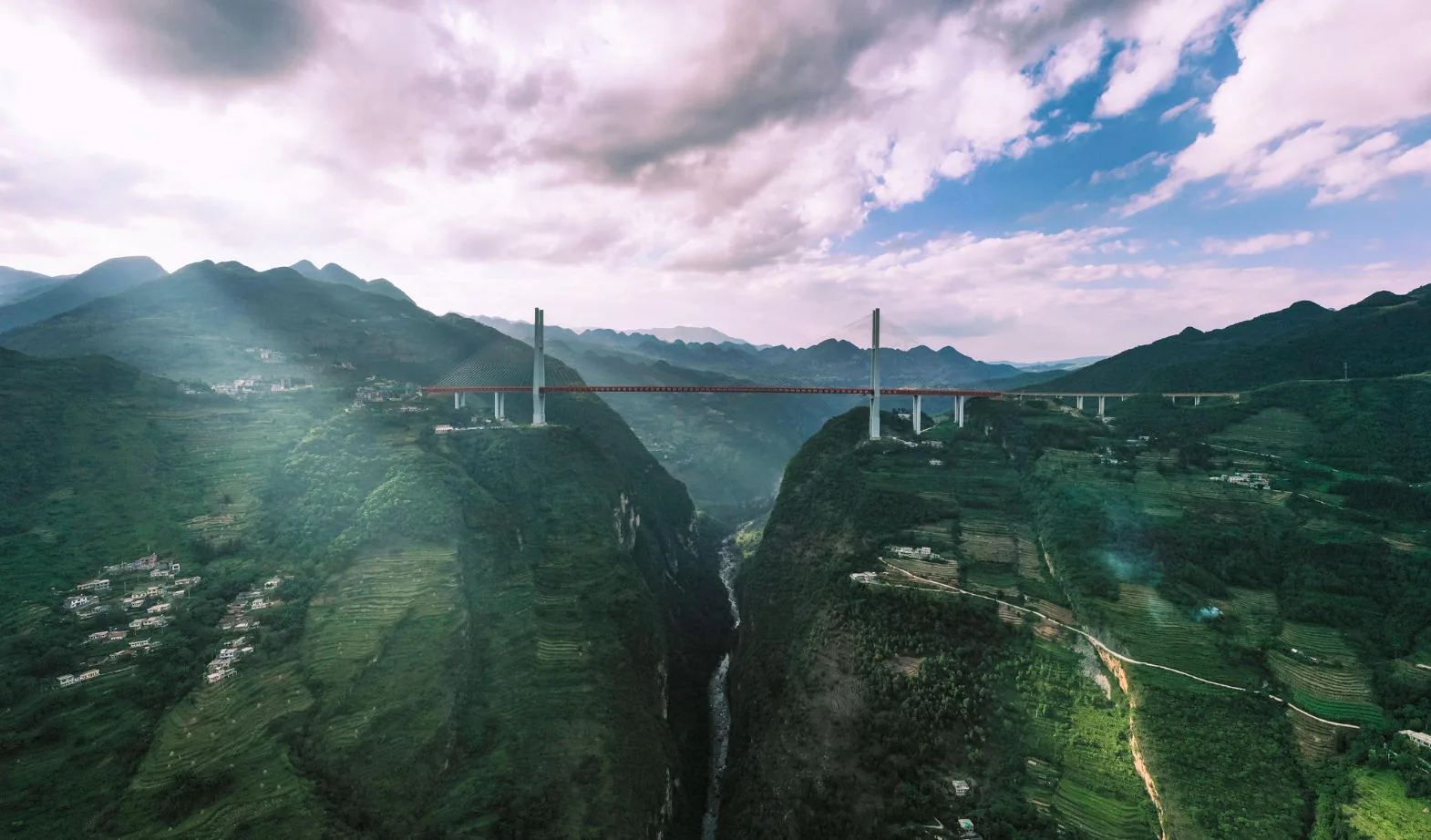 Kaili Guizhou Travel Guide: Gateway to Guizhou’s Miao and Dong Villages Mountain Roads in Guizhou